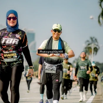 Runner Photo 6756982