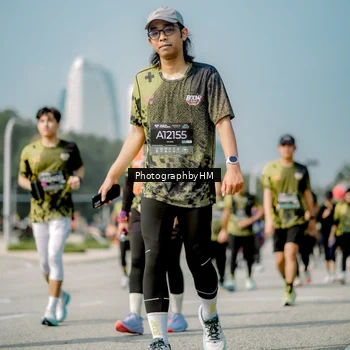 Runner Photo 6757003