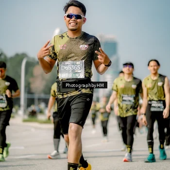 Runner Photo 6757005