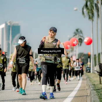 Runner Photo 6757012