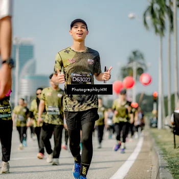 Runner Photo 6757017