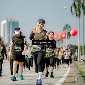 Runner Photo 6757041
