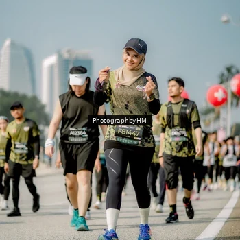 Runner Photo 6757062