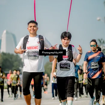 Runner Photo 6757085