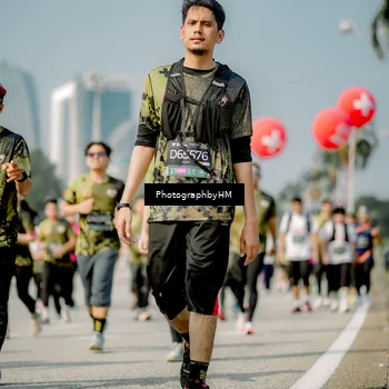 Runner Photo 6757088