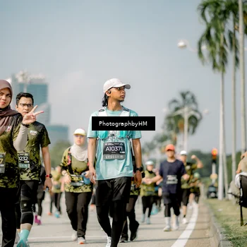Runner Photo 6757092