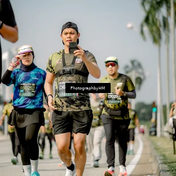 Runner Photo 6757137