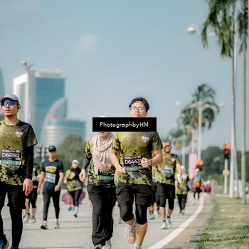 Runner Photo 6757140
