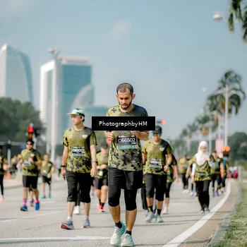 Runner Photo 6757178