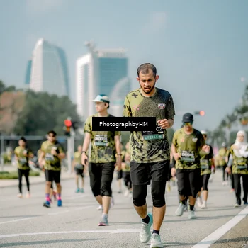 Runner Photo 6757182