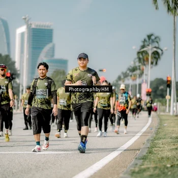 Runner Photo 6757224