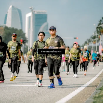 Runner Photo 6757231