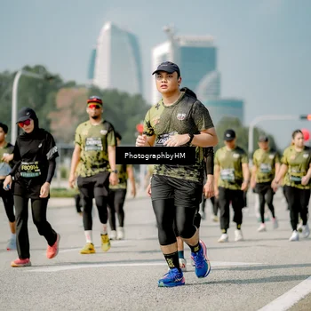 Runner Photo 6757236