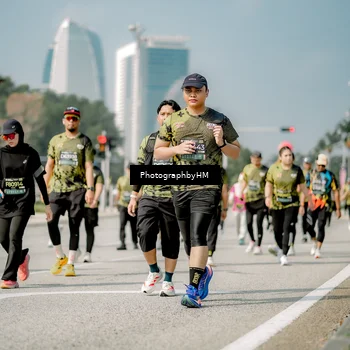 Runner Photo 6757243