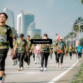 Runner Photo 6757257