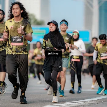 Runner Photo 6757261