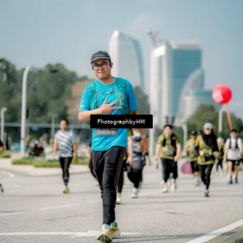 Runner Photo 6757284