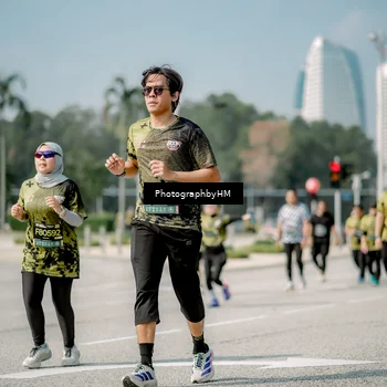 Runner Photo 6757287