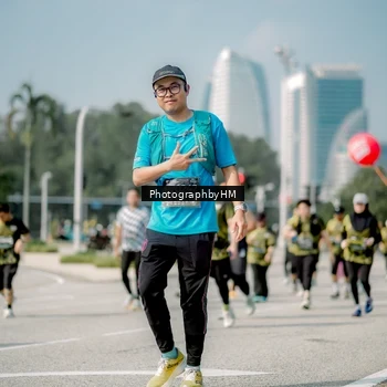 Runner Photo 6757307