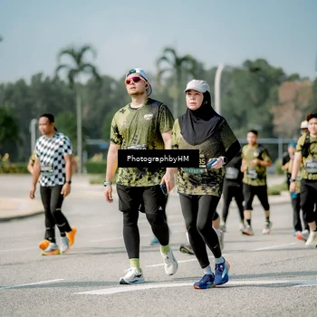 Runner Photo 6757308