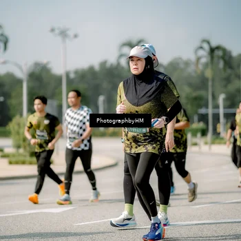 Runner Photo 6757331