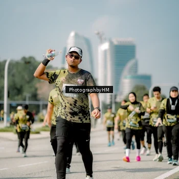 Runner Photo 6757353