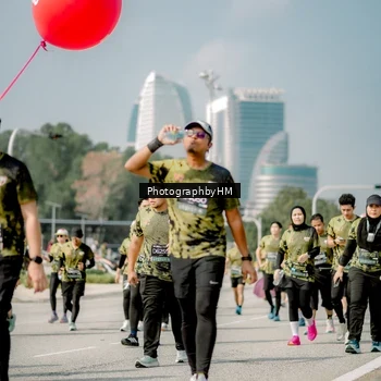Runner Photo 6757356