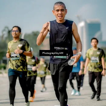 Runner Photo 6757441