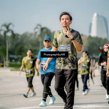 Runner Photo 6757462