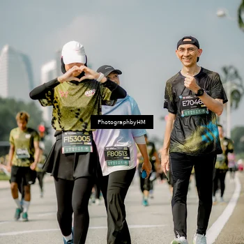 Runner Photo 6757471