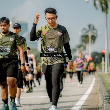 Runner Photo 6757502