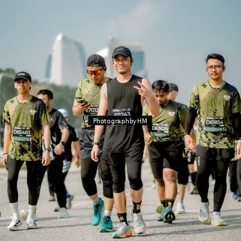 Runner Photo 6757505