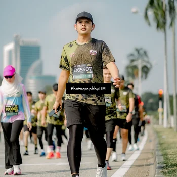 Runner Photo 6757600