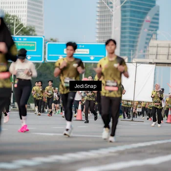 Runner Photo 6757710