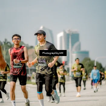Runner Photo 6757714