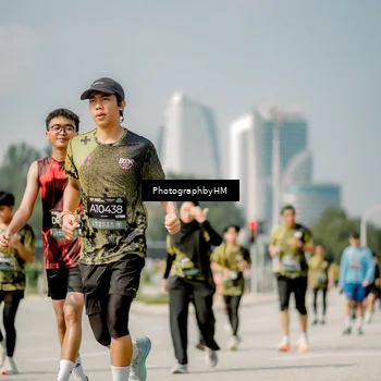 Runner Photo 6757716