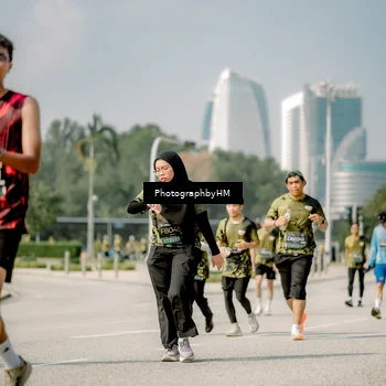 Runner Photo 6757734