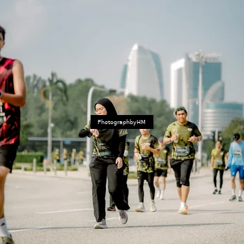 Runner Photo 6757736