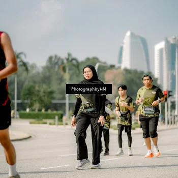 Runner Photo 6757737