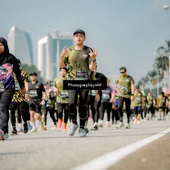 Runner Photo 6757739