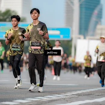 Runner Photo 6757759