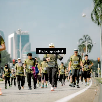 Runner Photo 6757801