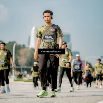 Runner Photo 6757811