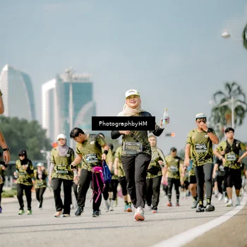 Runner Photo 6757812