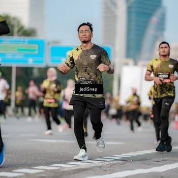 Runner Photo 6757834