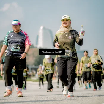 Runner Photo 6757848