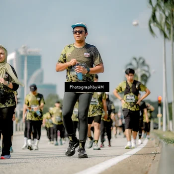 Runner Photo 6757861