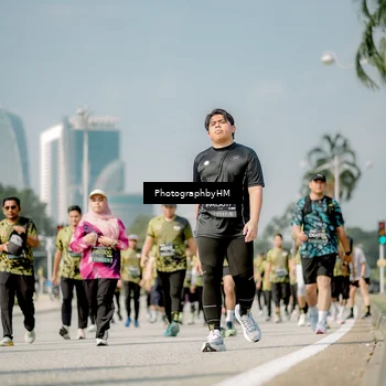 Runner Photo 6757901