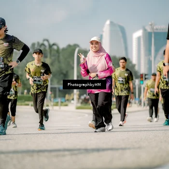 Runner Photo 6757904