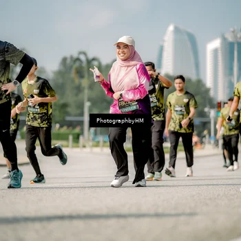 Runner Photo 6757905